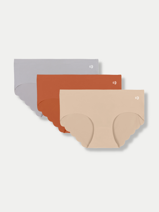 Pack of 3 Women Seamless Panty Inside Safety Period Pad